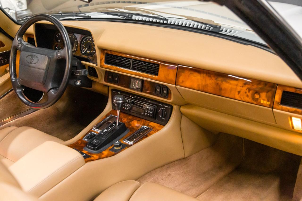 1995 Jaguar 4.0 6 cyl 33912 mile XJS