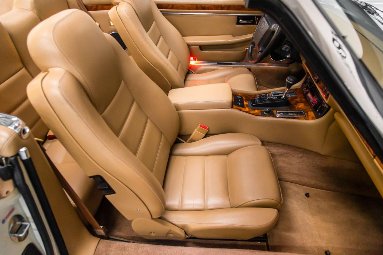 1995 Jaguar 4.0 6 cyl 33912 mile XJS