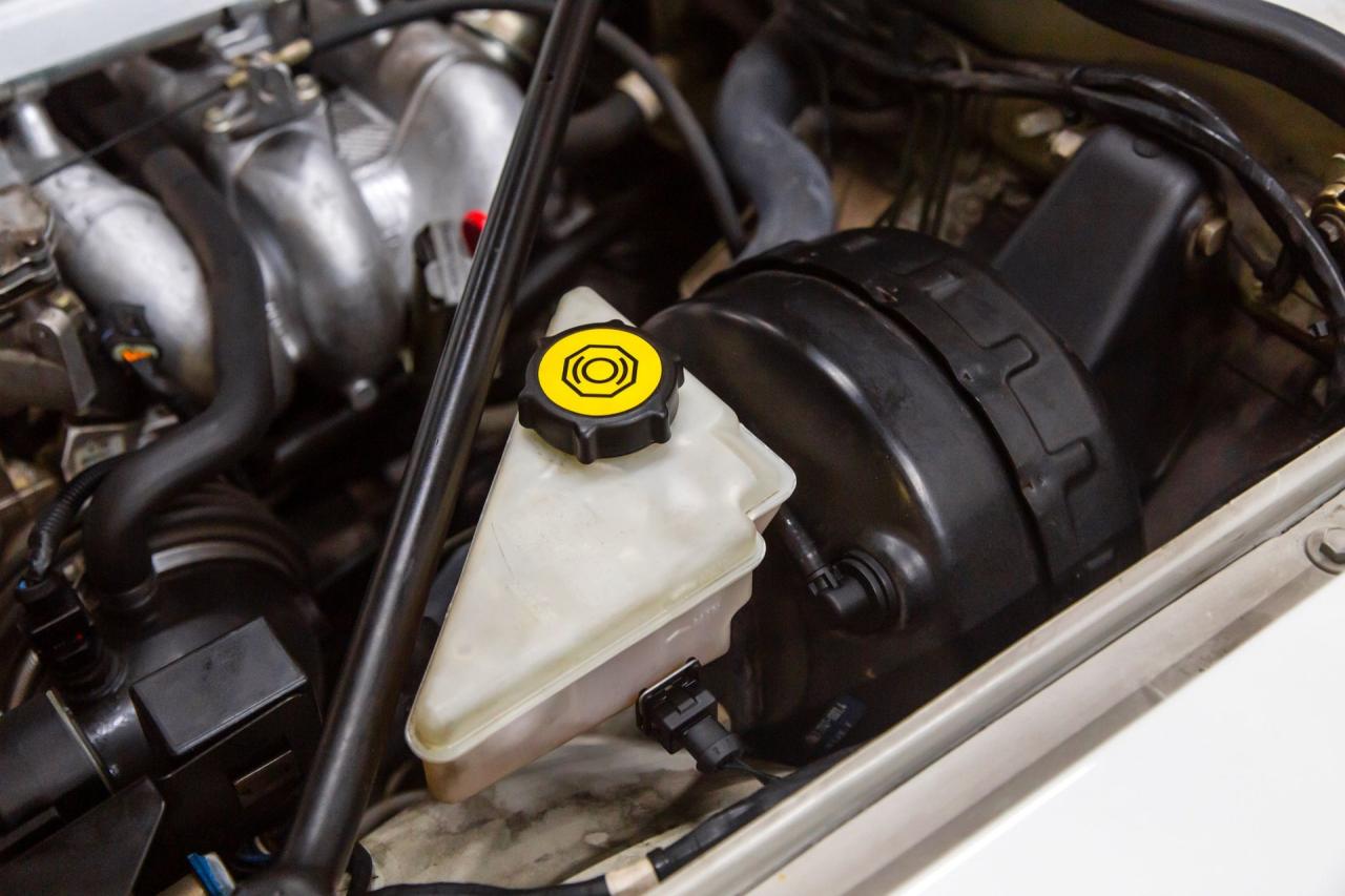 1995 Jaguar 4.0 6 cyl 33912 mile XJS