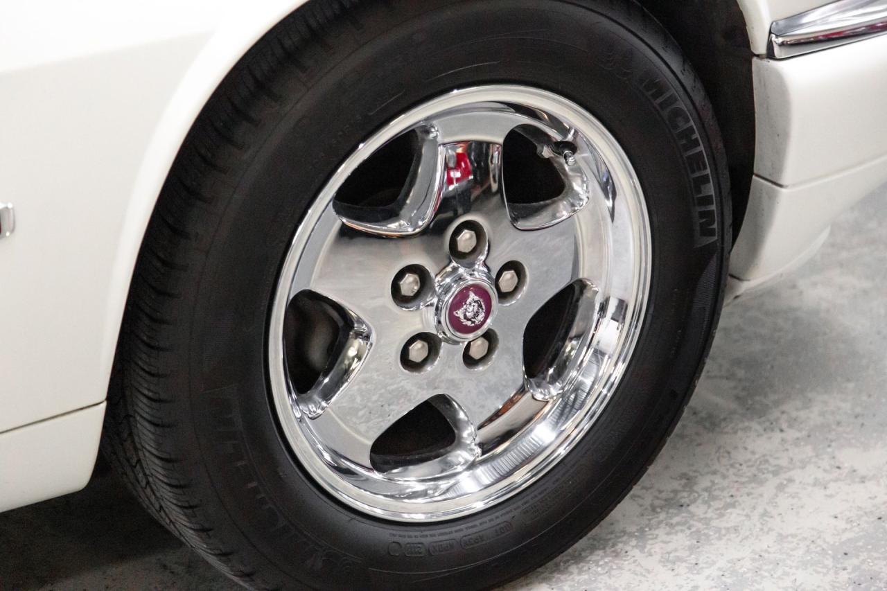 1995 Jaguar 4.0 6 cyl 33912 mile XJS