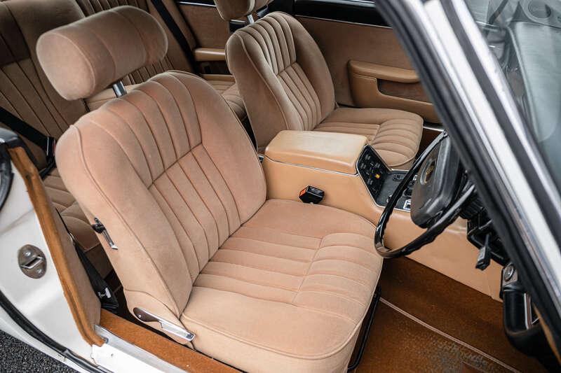 1976 Daimler SOVEREIGN SERIES II COUPE