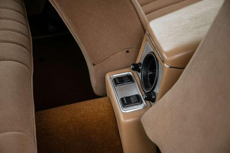 1976 Daimler SOVEREIGN SERIES II COUPE