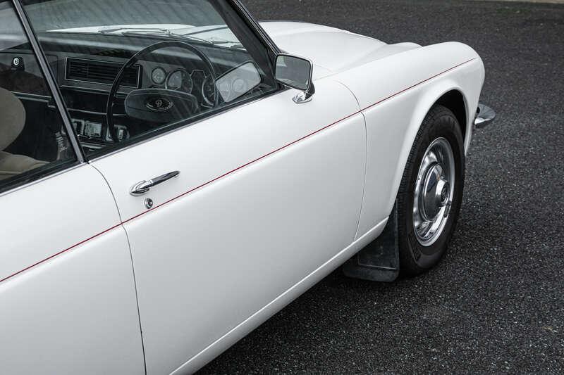 1976 Daimler SOVEREIGN SERIES II COUPE