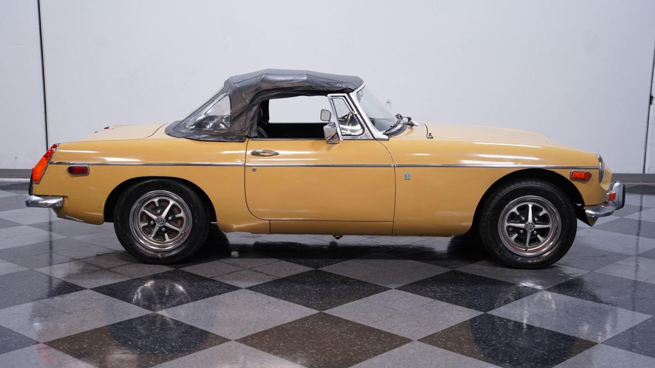 1974 MG MGB