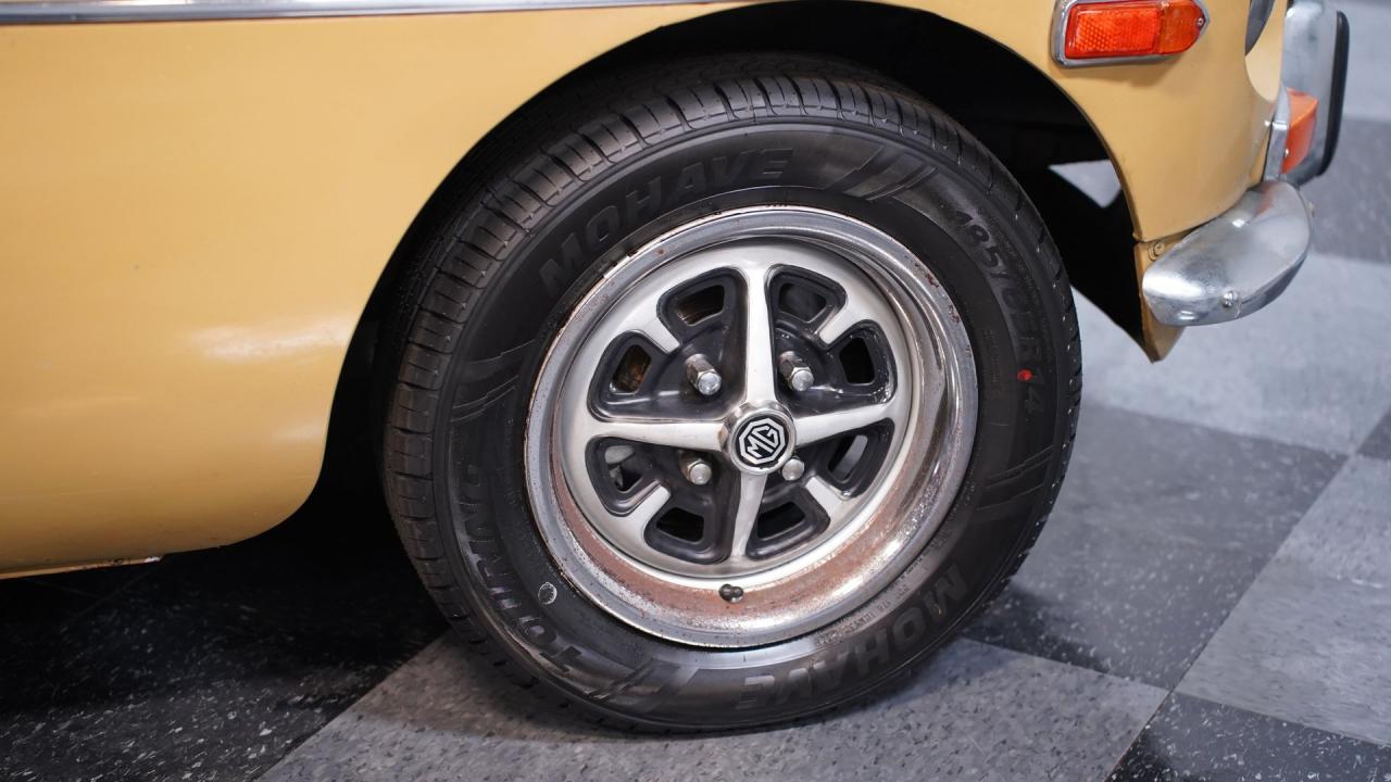 1974 MG MGB