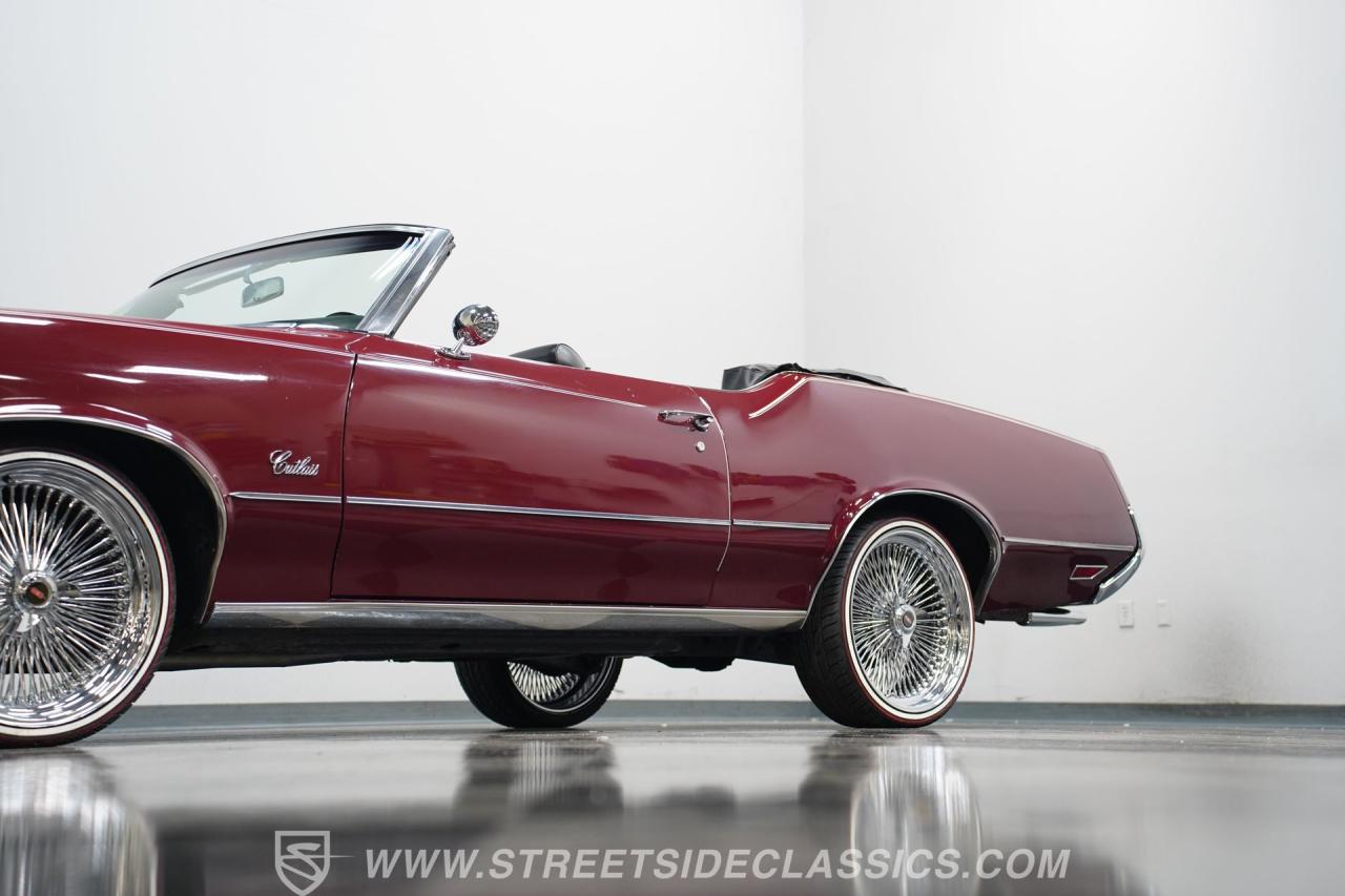 1972 Oldsmobile Cutlass Supreme Convertible