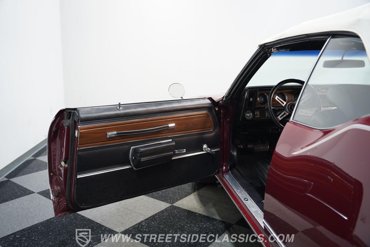 1972 Oldsmobile Cutlass Supreme Convertible