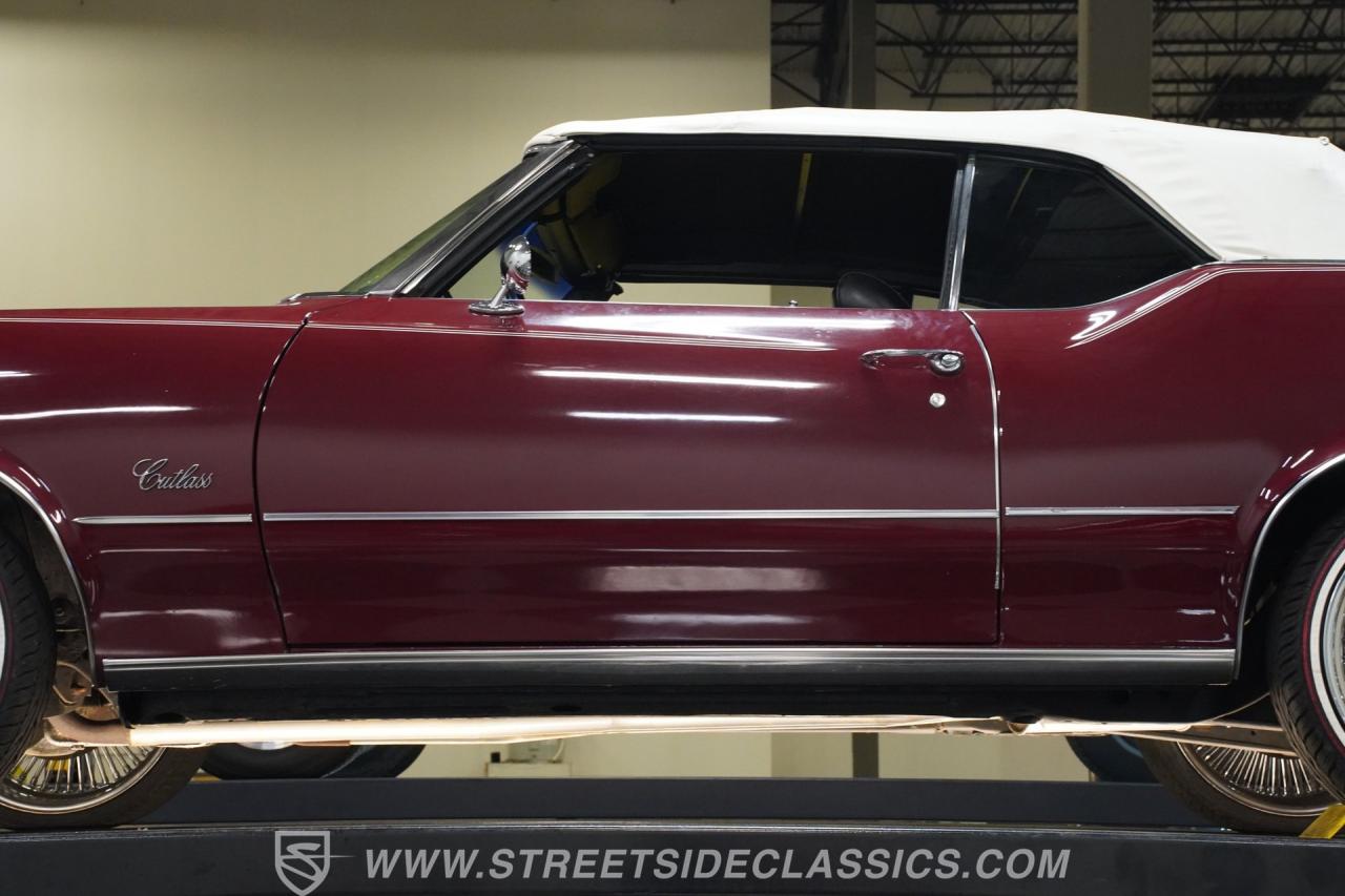 1972 Oldsmobile Cutlass Supreme Convertible