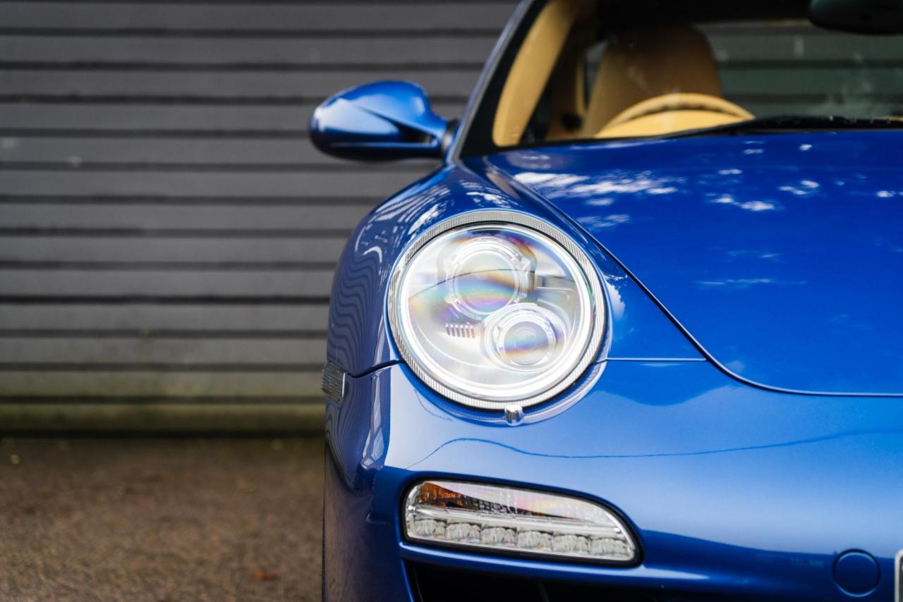 2011 Porsche 911 (997.2) CARRERA 4 GTS