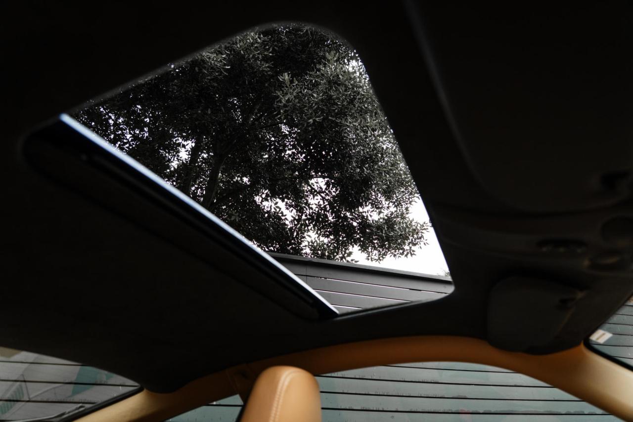 2011 Porsche 911 (997.2) CARRERA 4 GTS