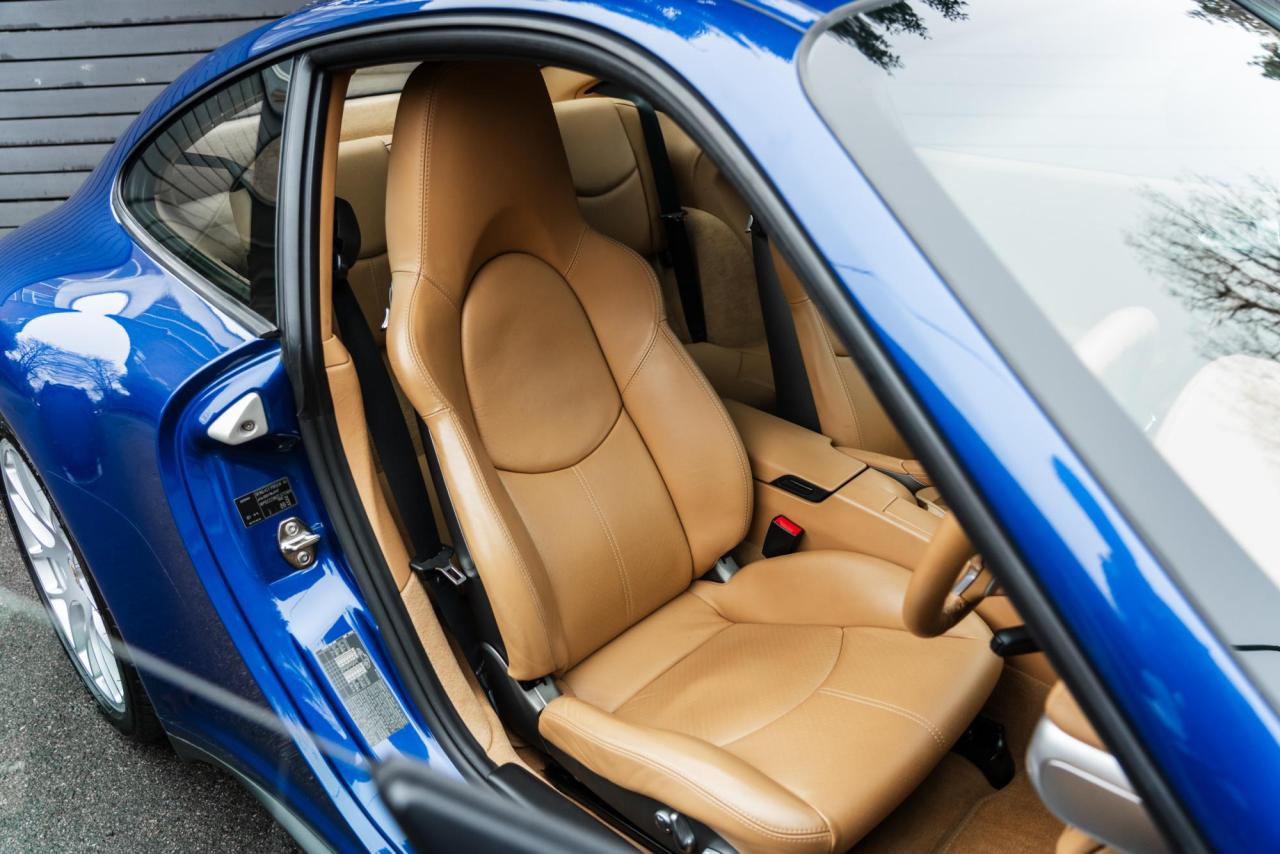 2011 Porsche 911 (997.2) CARRERA 4 GTS