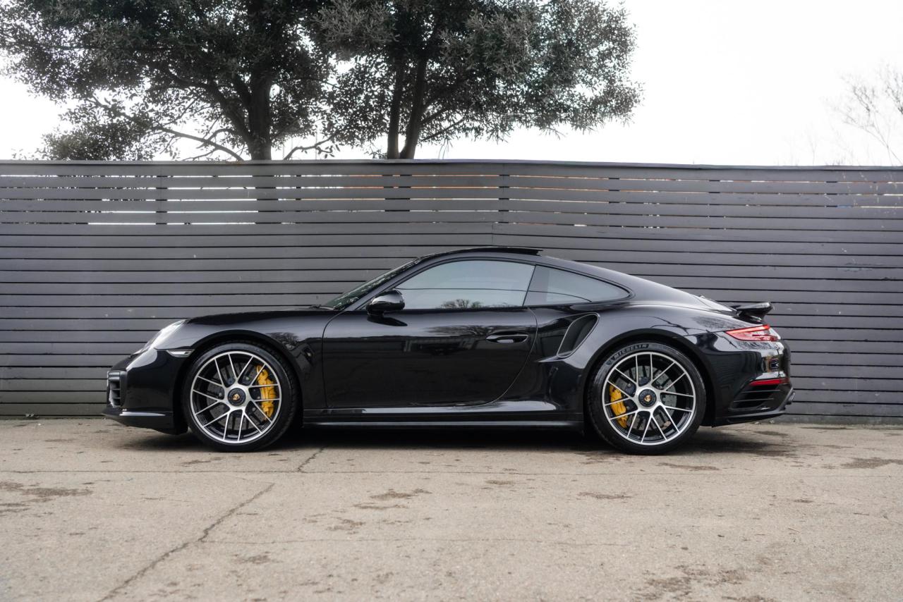 2017 Porsche 911 (991.2) Turbo S Coupe