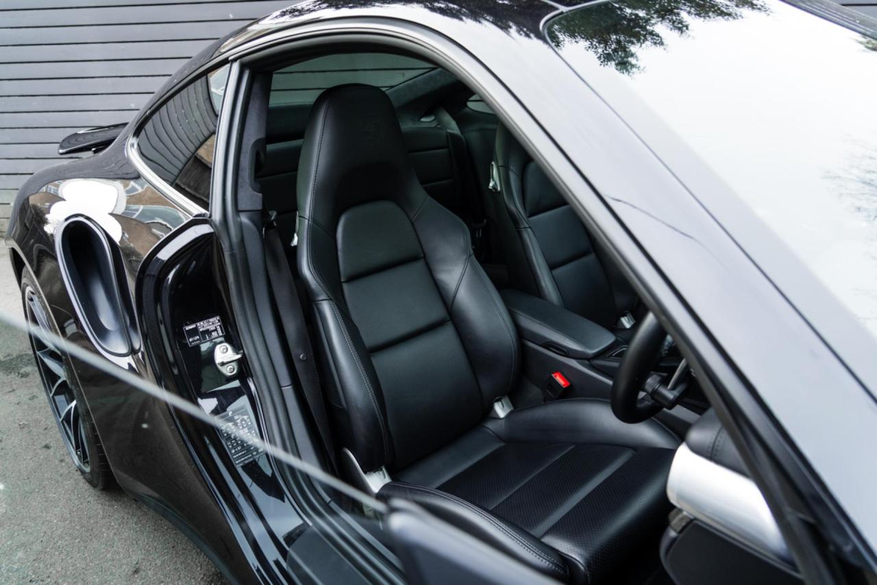 2017 Porsche 911 (991.2) Turbo S Coupe