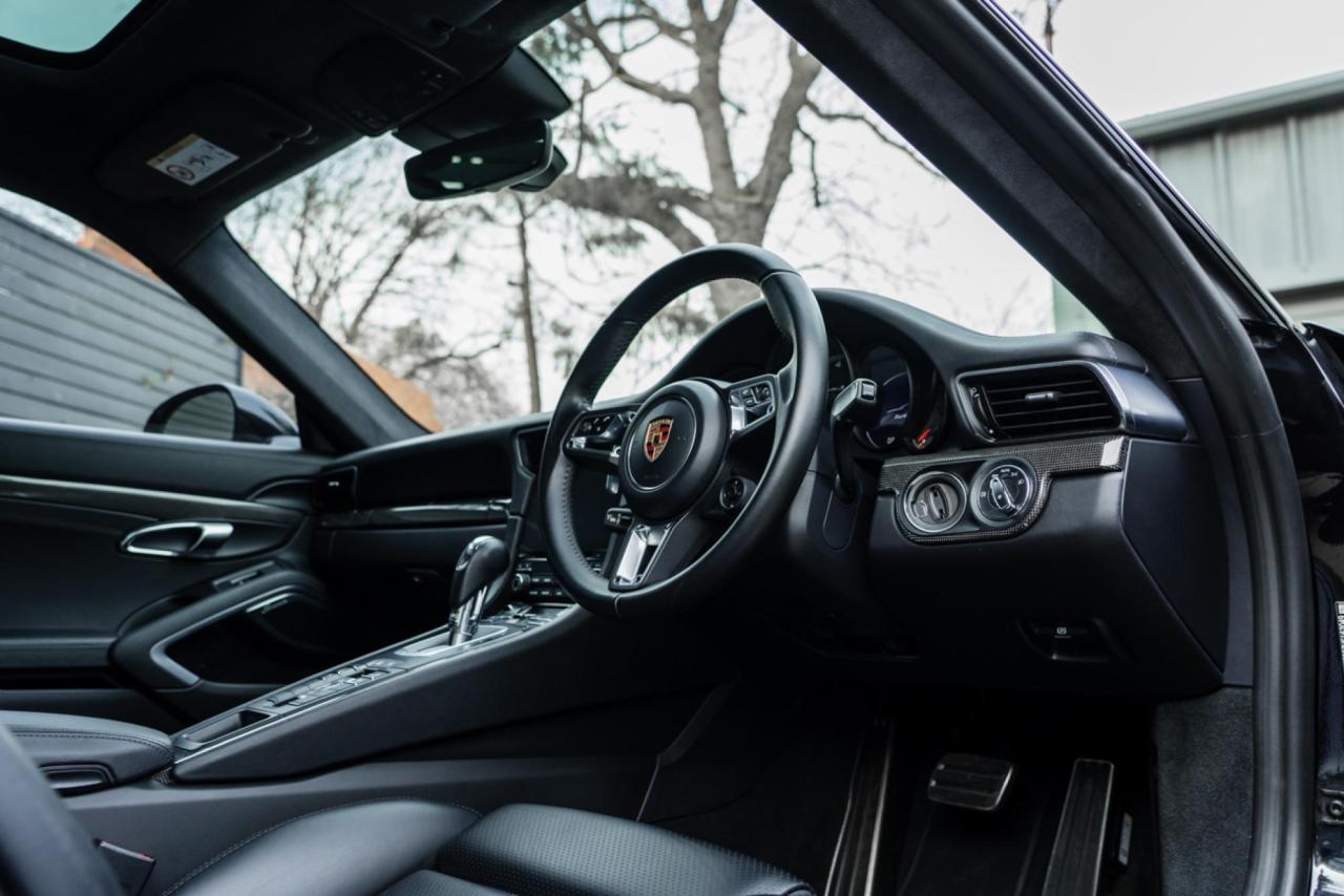 2017 Porsche 911 (991.2) Turbo S Coupe