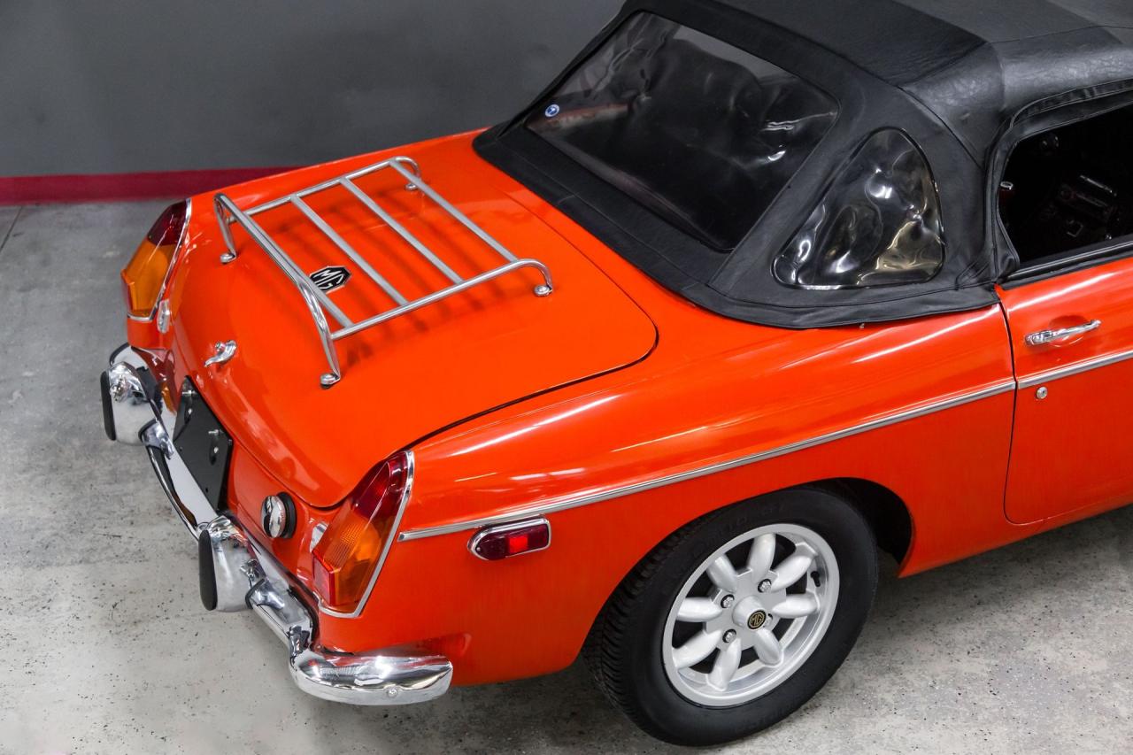 1974 MG MG B