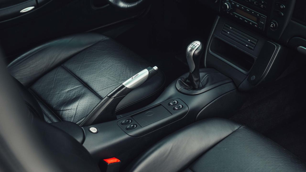 2001 Porsche 911 GT2