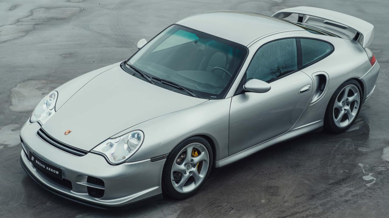 2001 Porsche 911 GT2