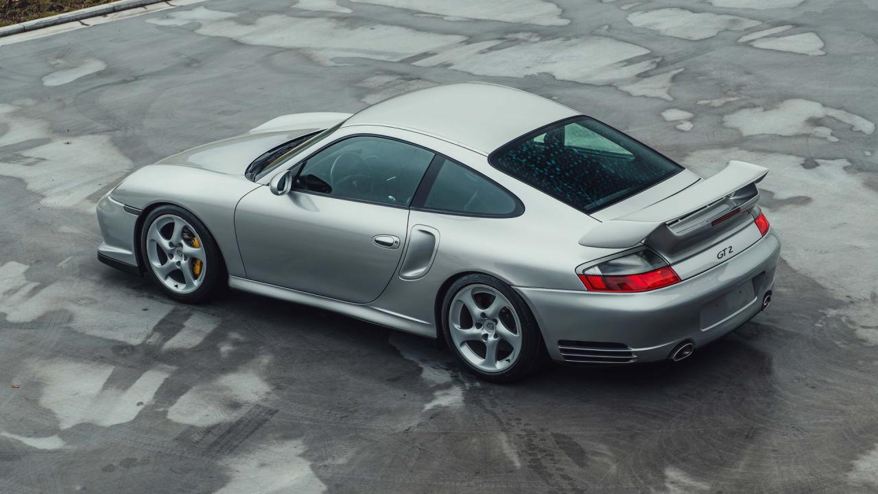 2001 Porsche 911 GT2
