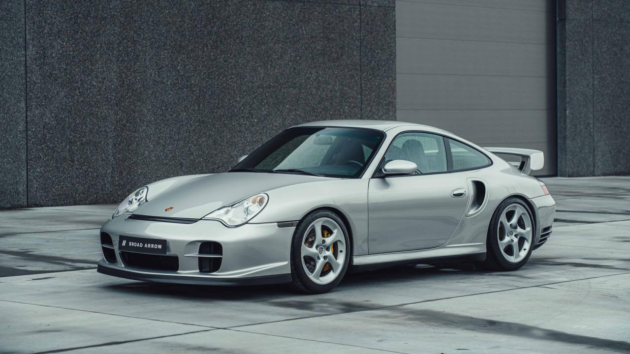 2001 Porsche 911 GT2
