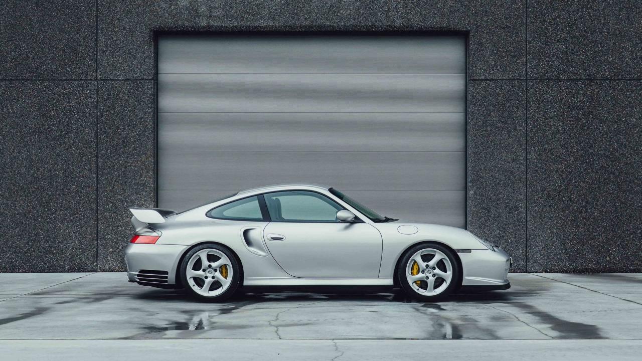 2001 Porsche 911 GT2