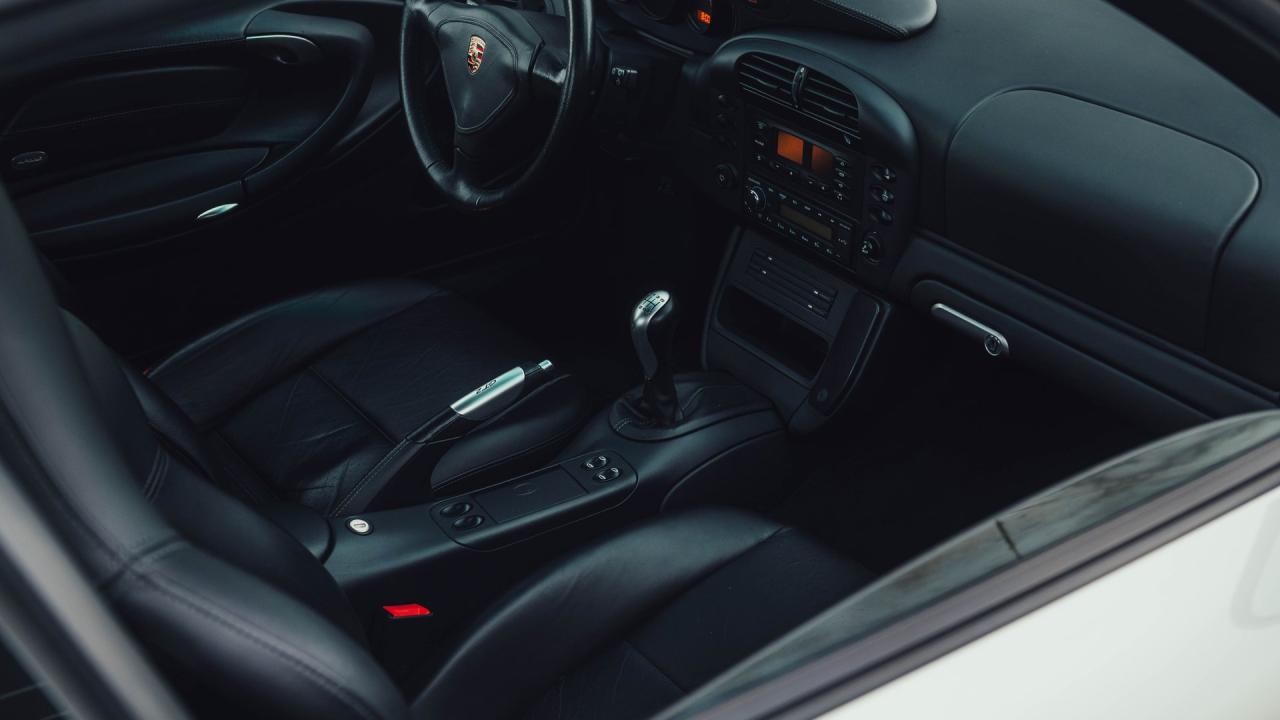 2001 Porsche 911 GT2