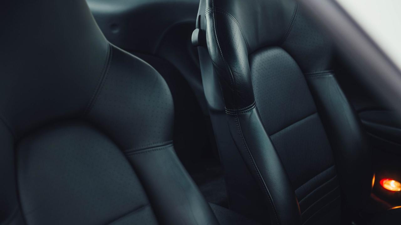 2001 Porsche 911 GT2