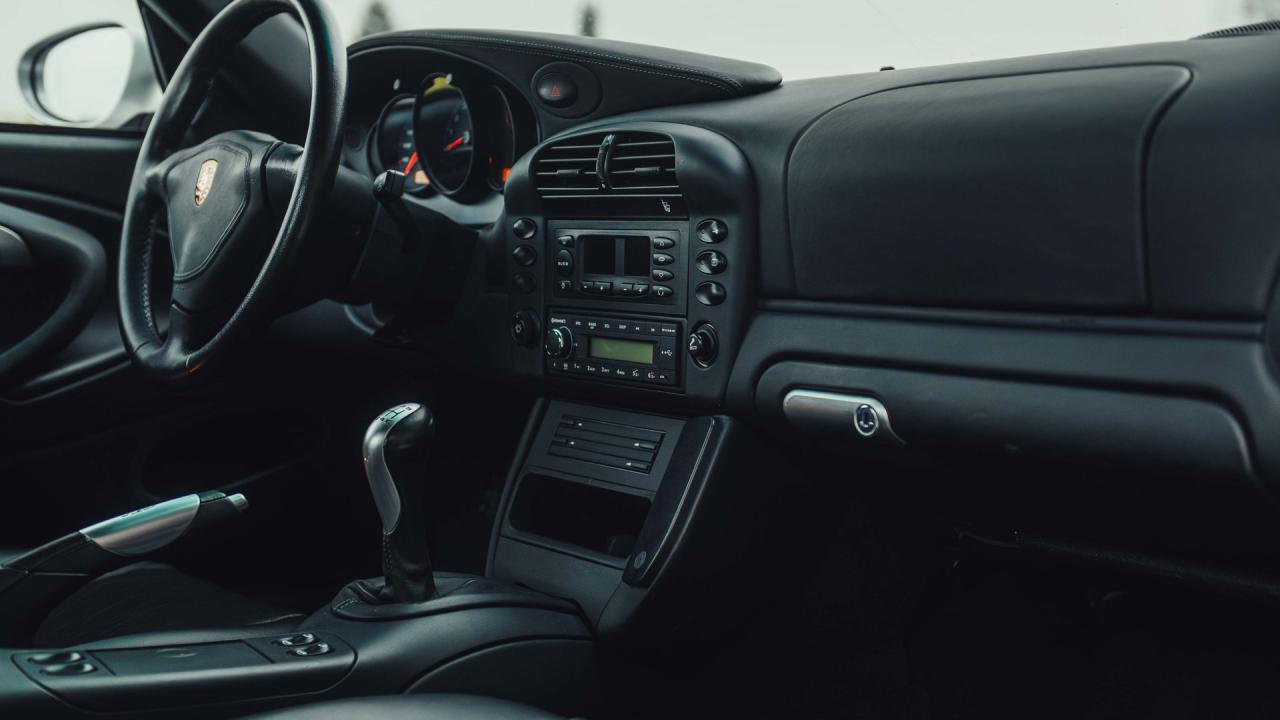 2001 Porsche 911 GT2