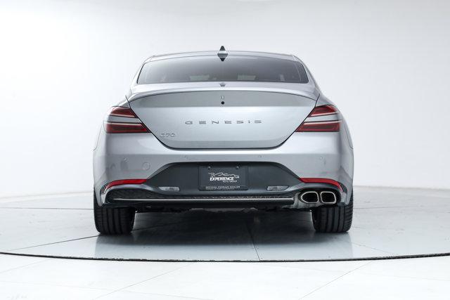 2023 Genesis G70