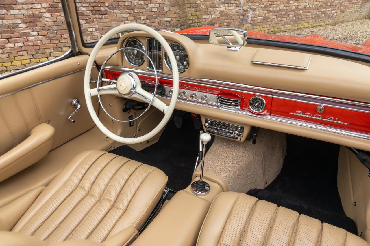 1962 Mercedes - Benz 300 SL Roadster &ldquo;One of 182 examples built in &rdquo;