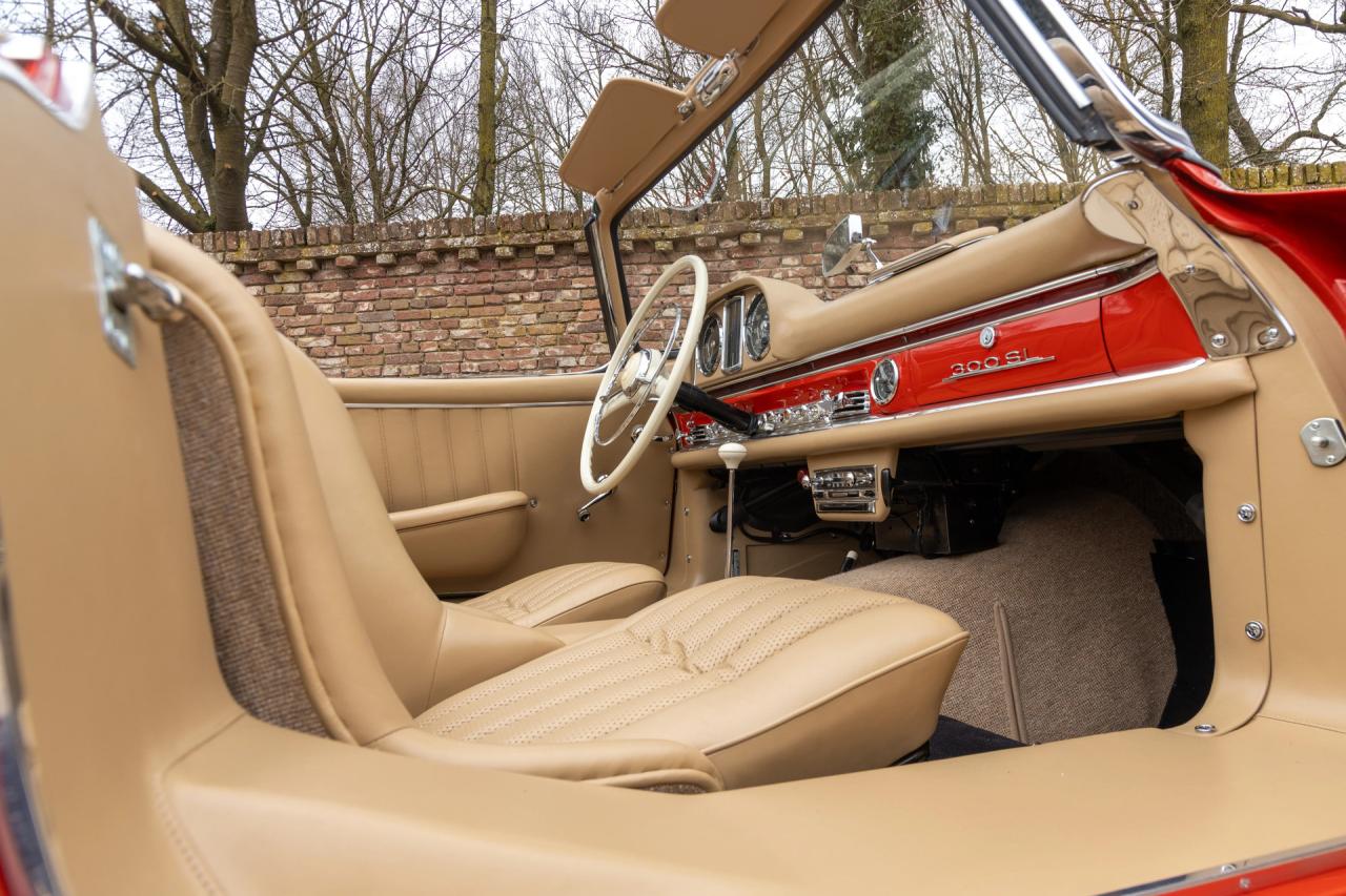 1962 Mercedes - Benz 300 SL Roadster &ldquo;One of 182 examples built in &rdquo;