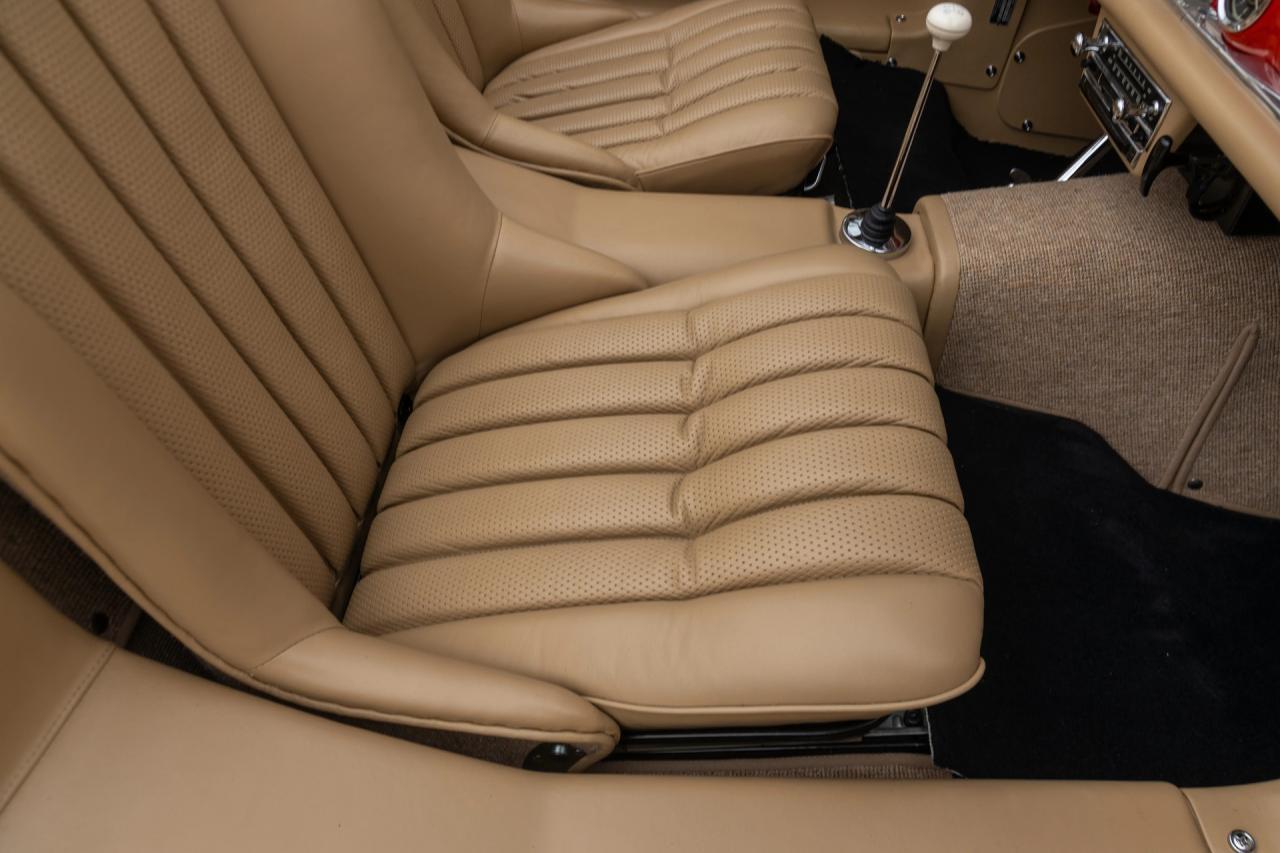 1962 Mercedes - Benz 300 SL Roadster &ldquo;One of 182 examples built in &rdquo;