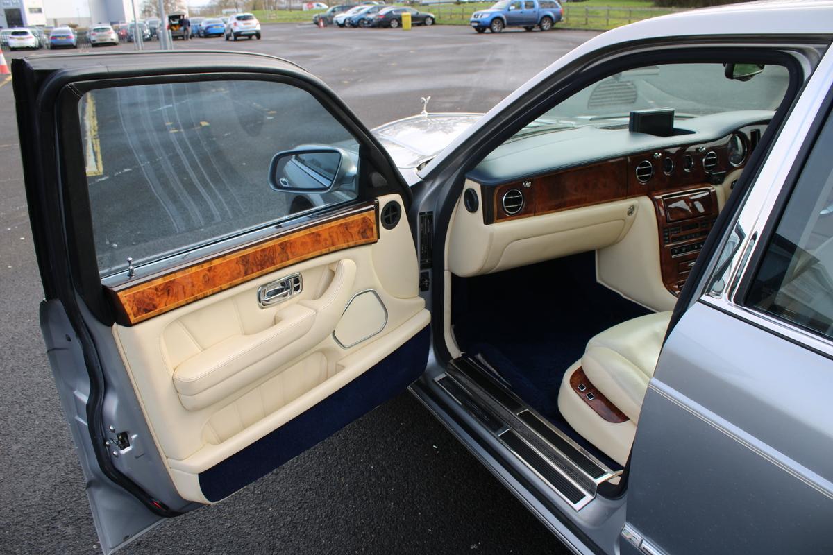2000 Rolls - Royce SILVER SERAPH AUTO
