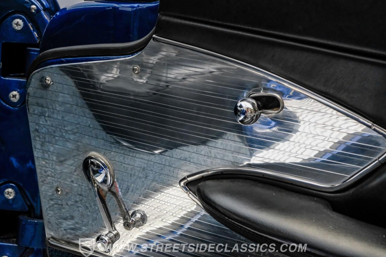 1961 Chevrolet Corvette Restomod