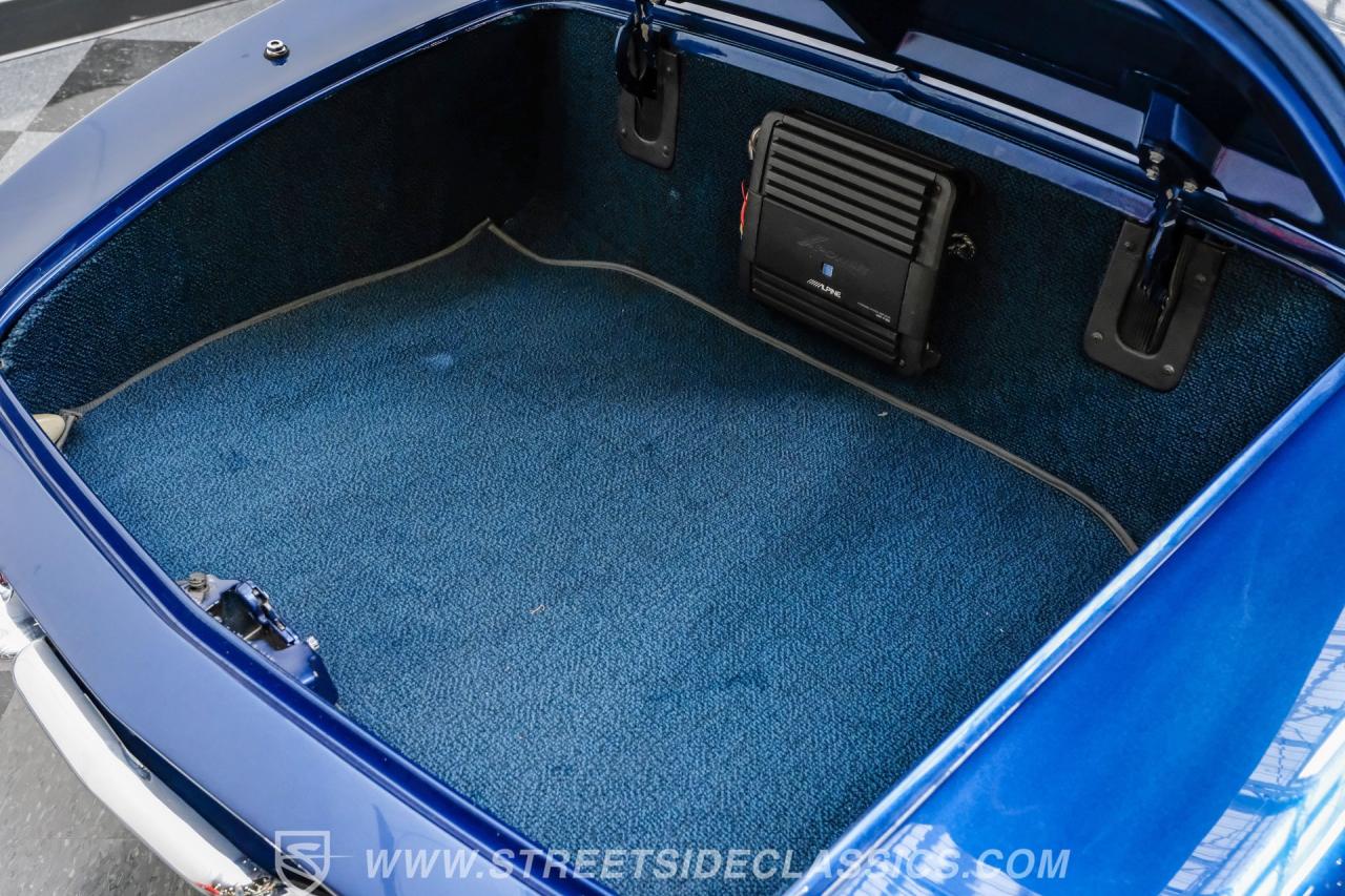 1961 Chevrolet Corvette Restomod