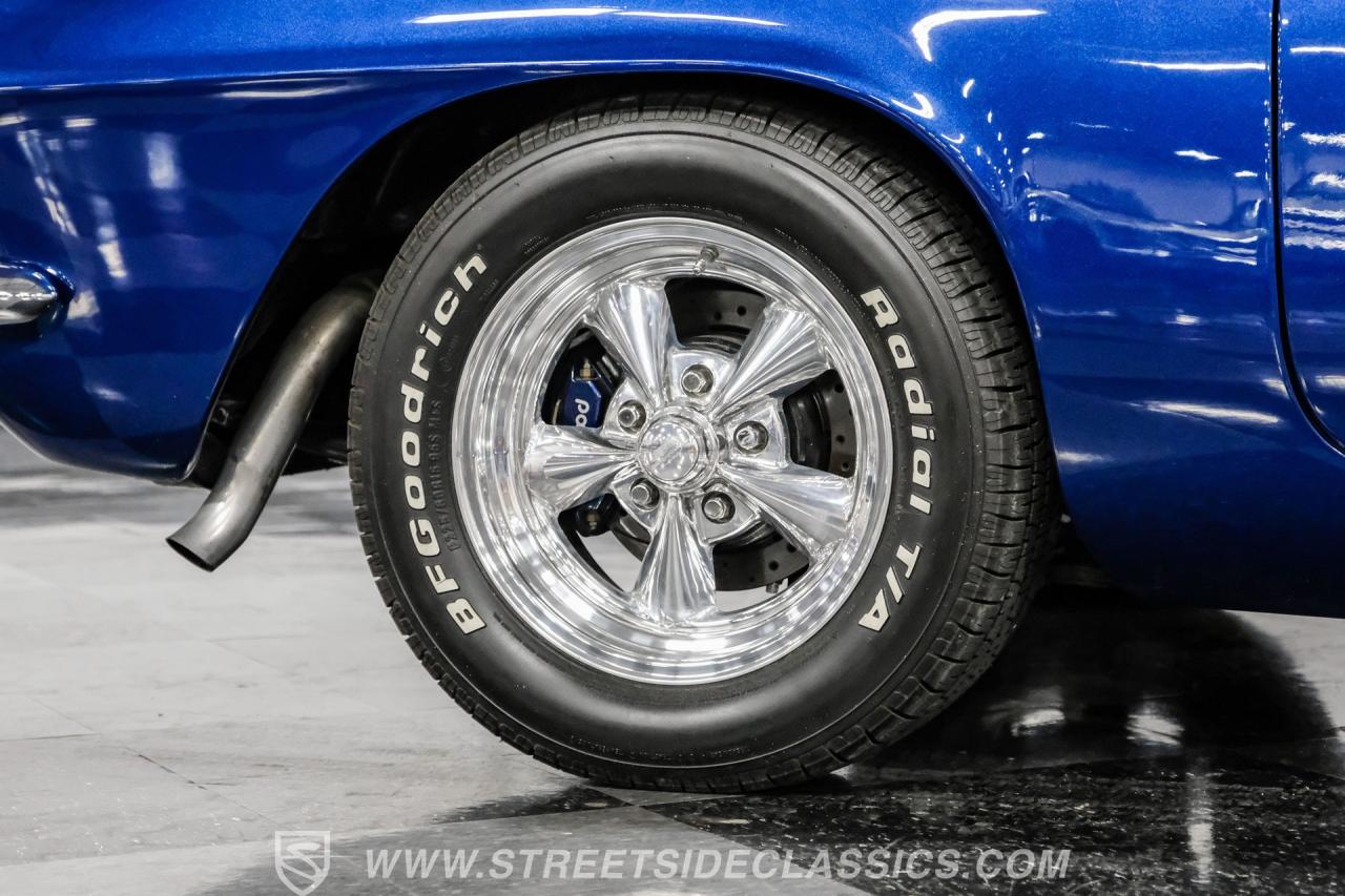 1961 Chevrolet Corvette Restomod