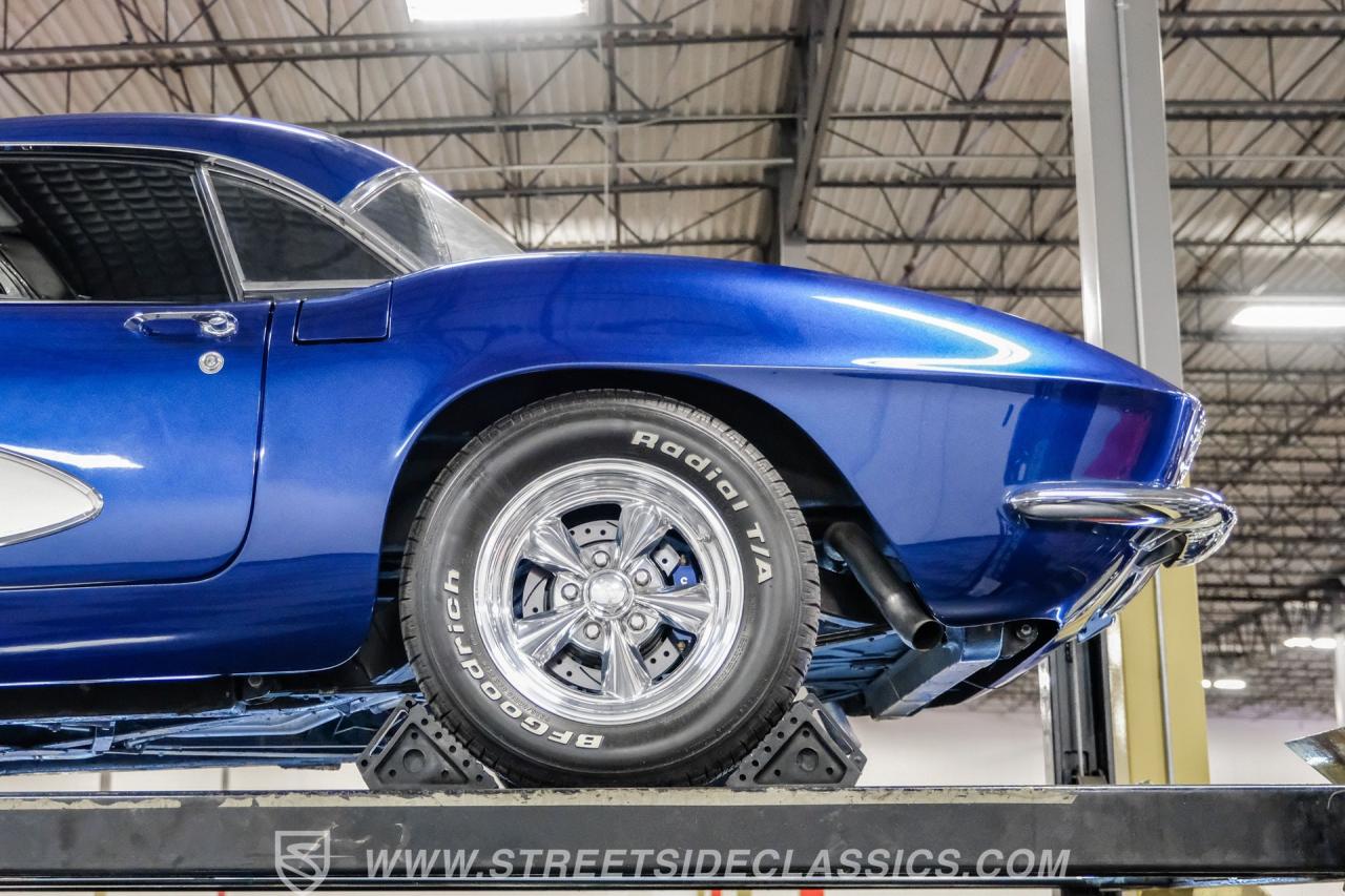 1961 Chevrolet Corvette Restomod