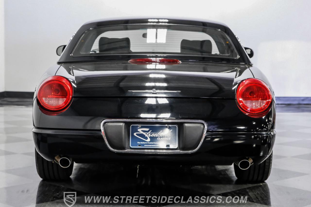 2002 Ford Thunderbird