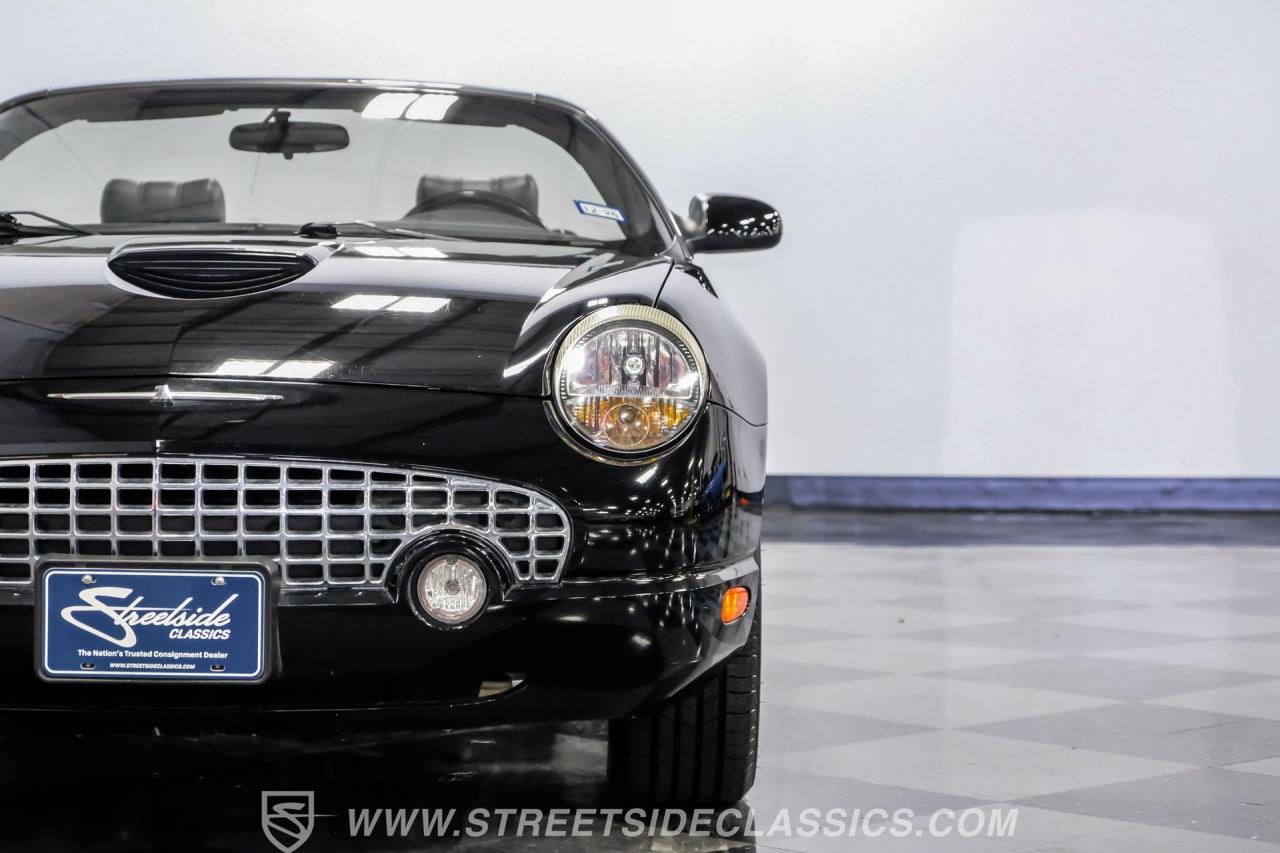 2002 Ford Thunderbird