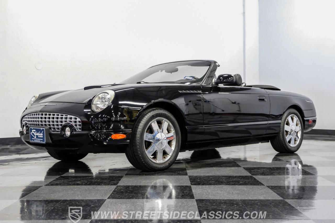 2002 Ford Thunderbird