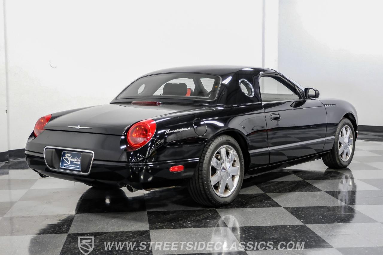 2002 Ford Thunderbird
