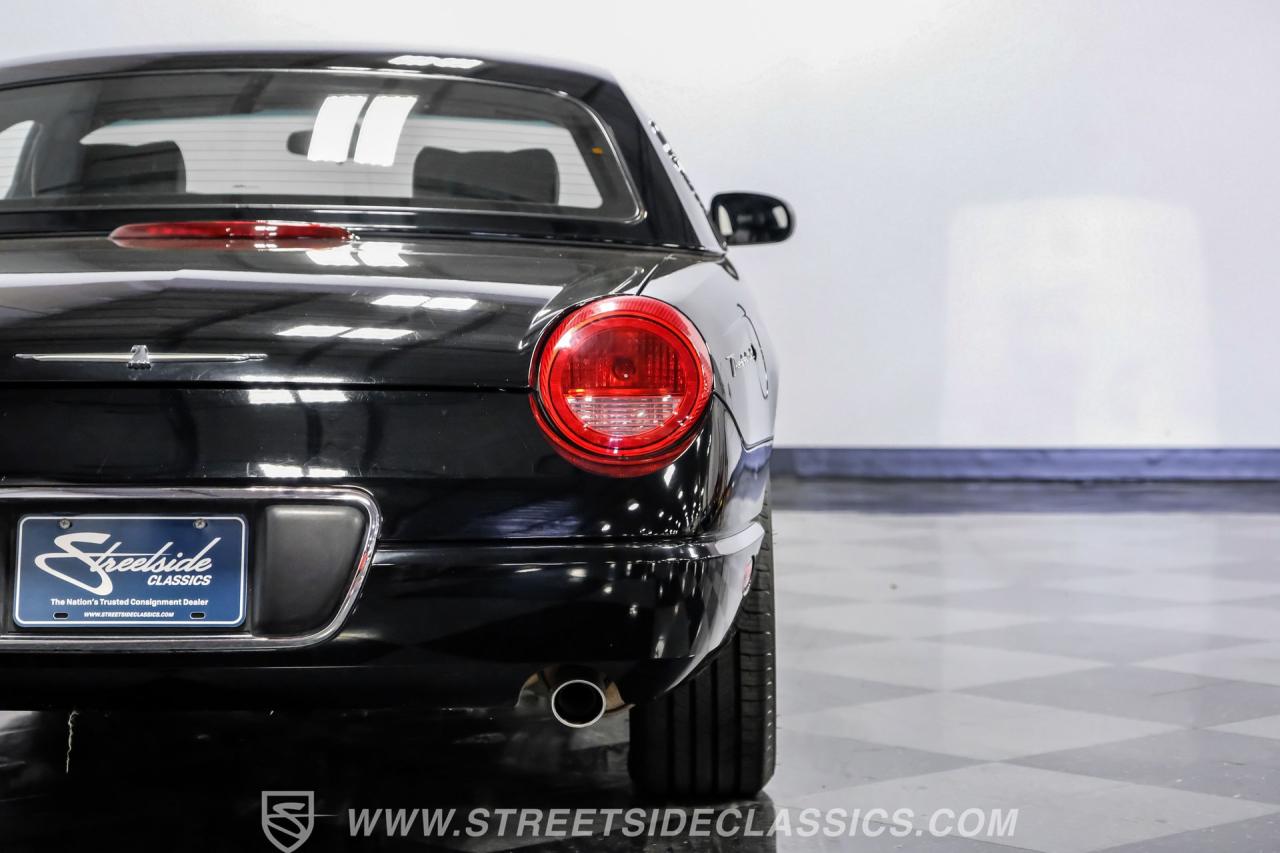 2002 Ford Thunderbird