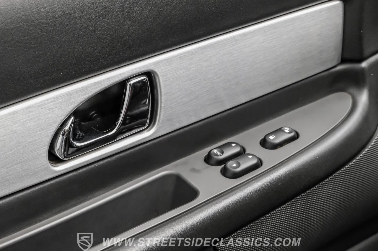 2002 Ford Thunderbird