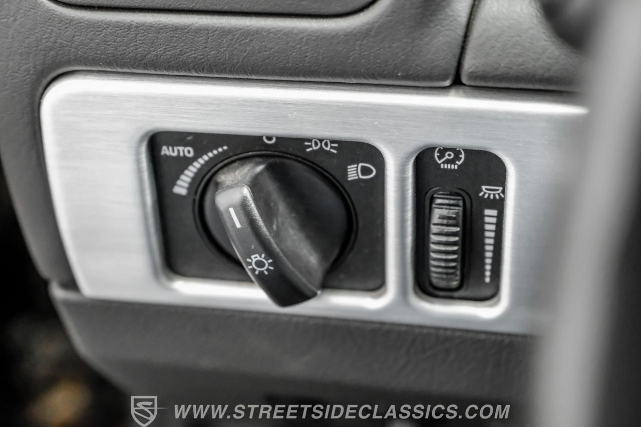 2002 Ford Thunderbird