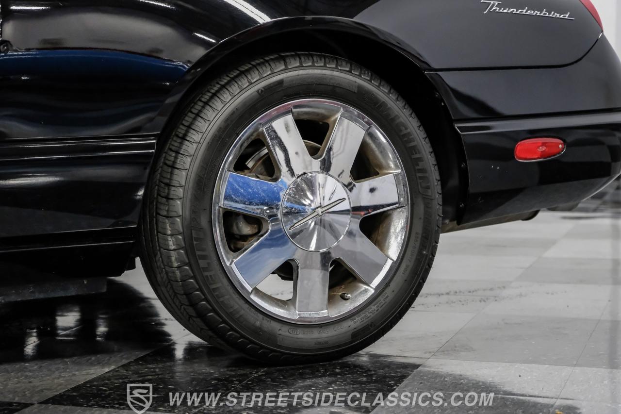 2002 Ford Thunderbird