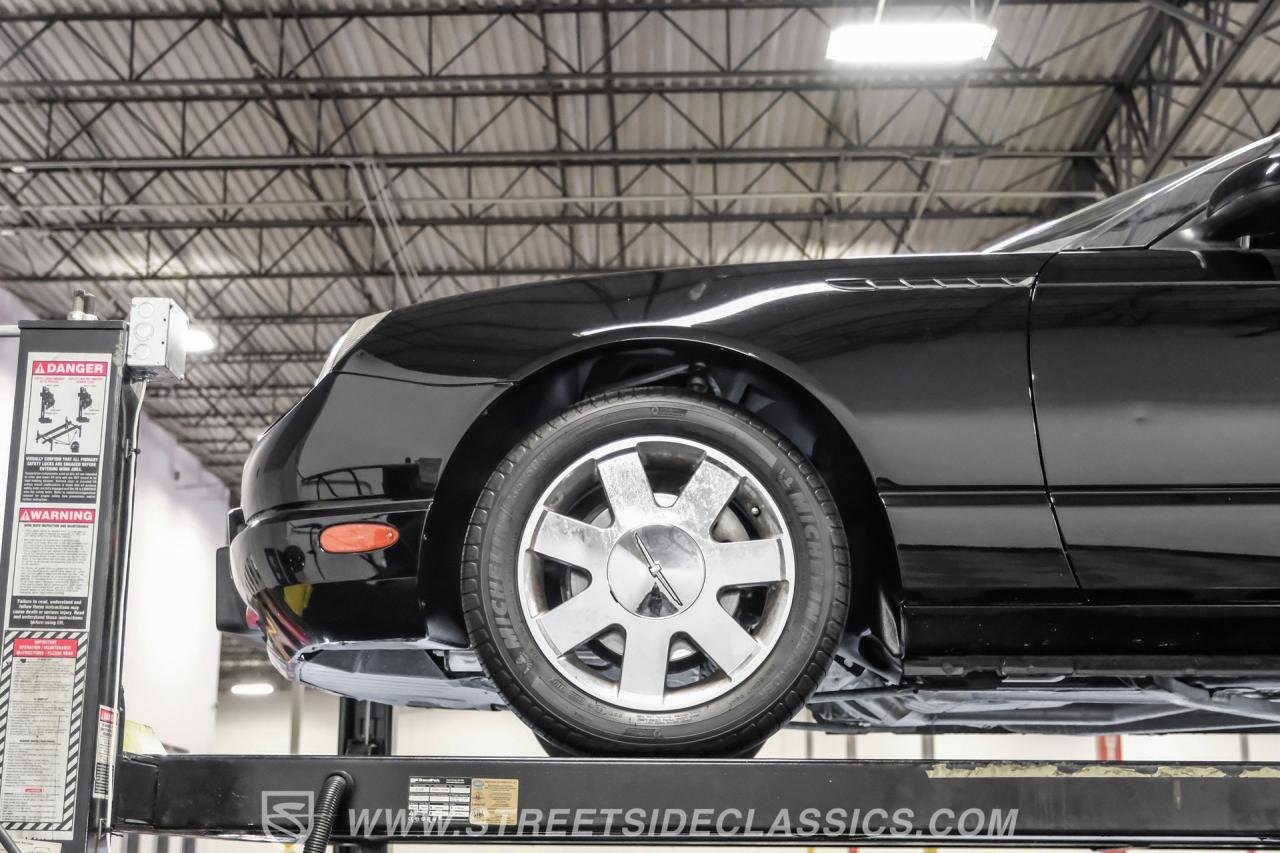 2002 Ford Thunderbird