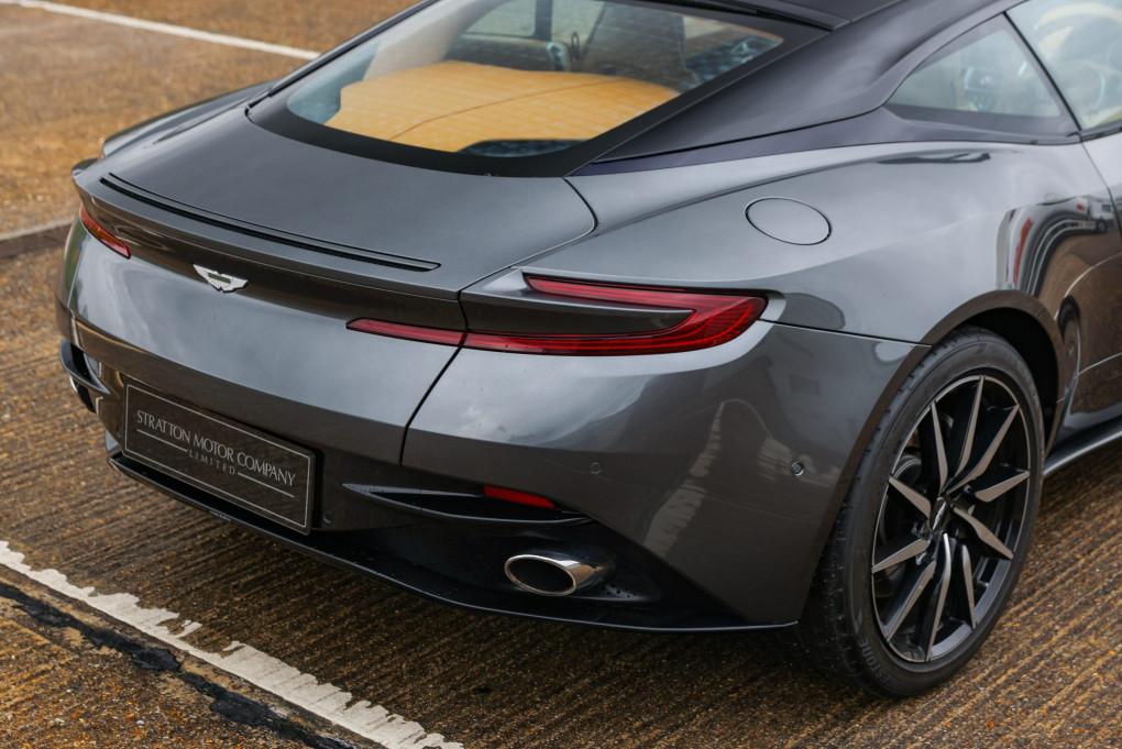 2017 Aston Martin DB11