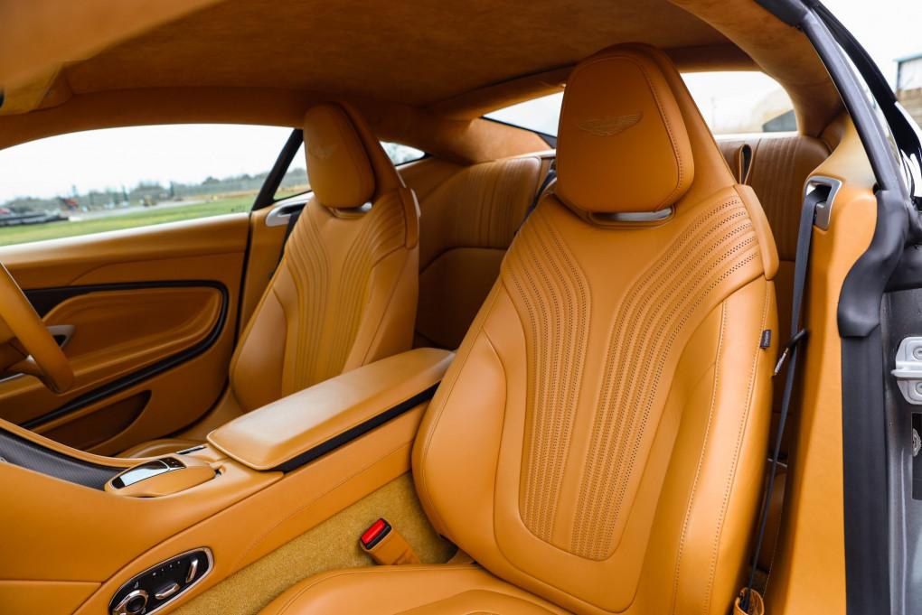 2017 Aston Martin DB11