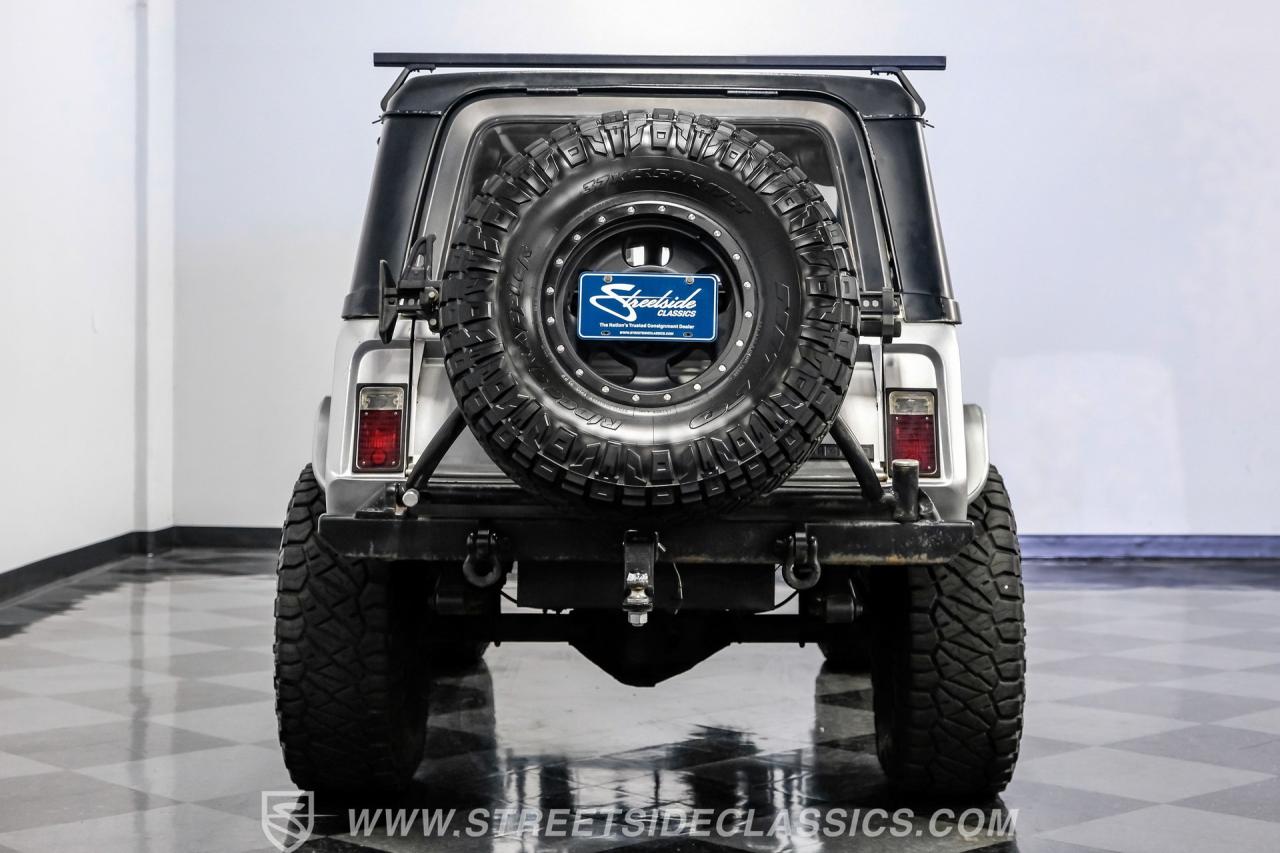 1970 Jeep Jeepster Commando Restomod