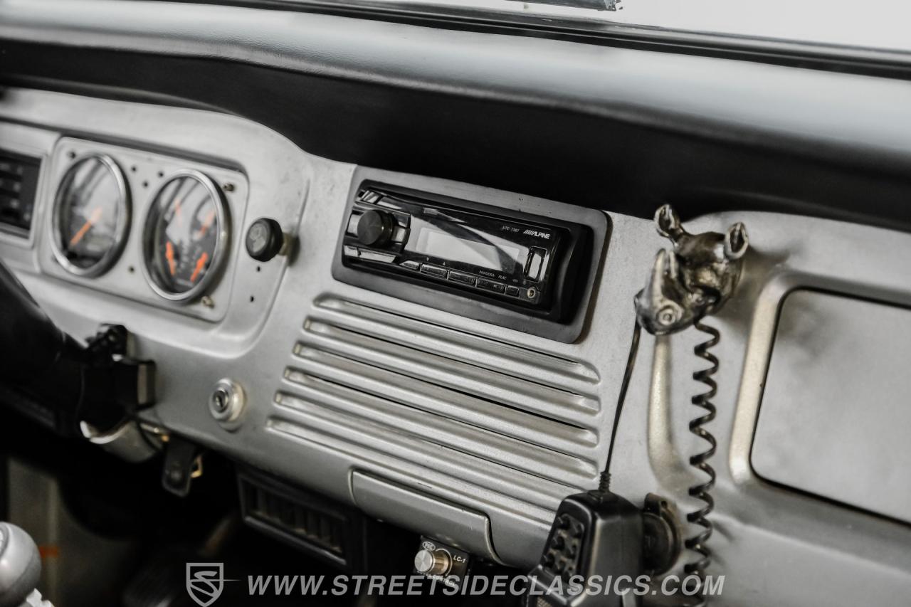 1970 Jeep Jeepster Commando Restomod