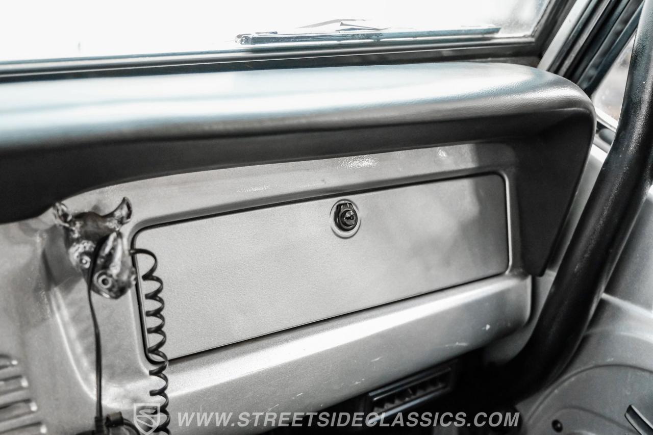 1970 Jeep Jeepster Commando Restomod